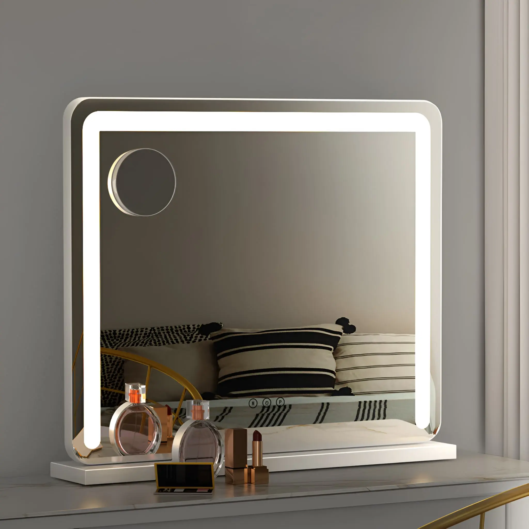 LuxeGlow Hollywood Vanity Mirror - Image 8